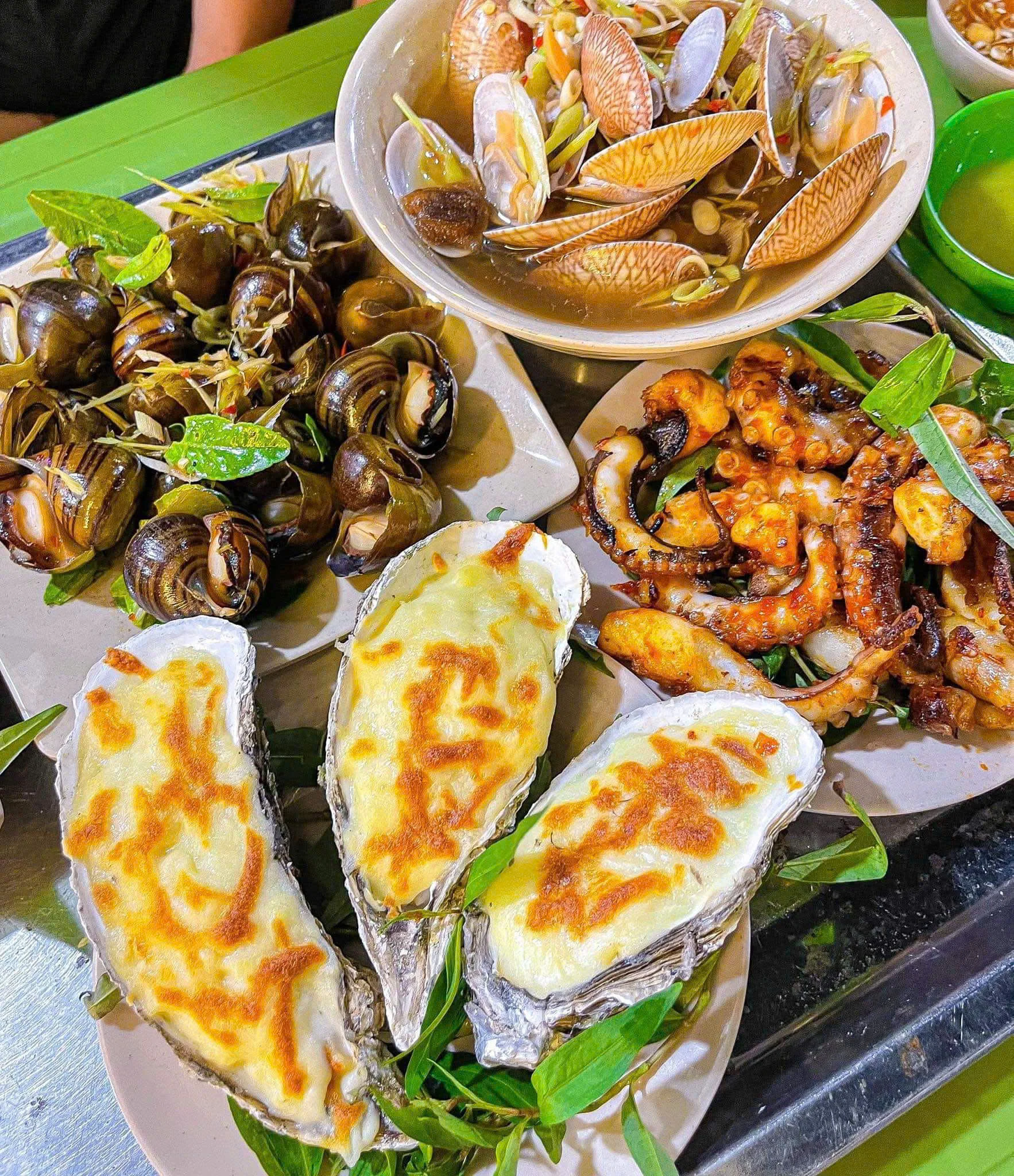 Hàu nướng phomai